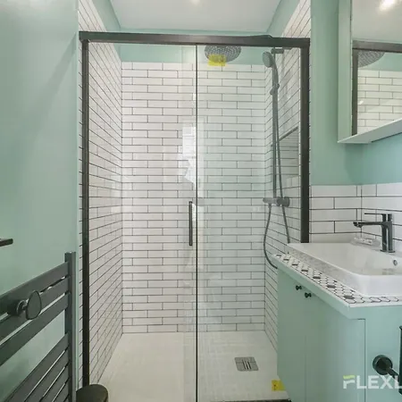 Flexliving - One Bedroom - Estrapade Apartment Paris