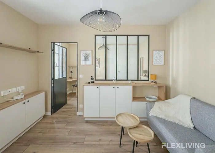 Flexliving - One Bedroom - Estrapade *