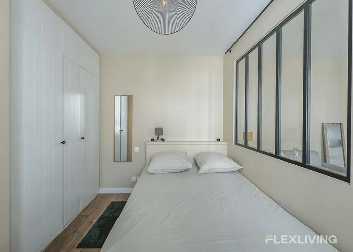 Flexliving - One Bedroom - Estrapade *